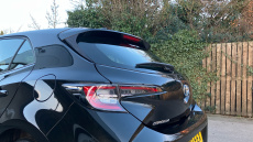 Toyota Corolla 1.8 VVT-i Hybrid Icon Tech 5dr CVT Hybrid Hatchback